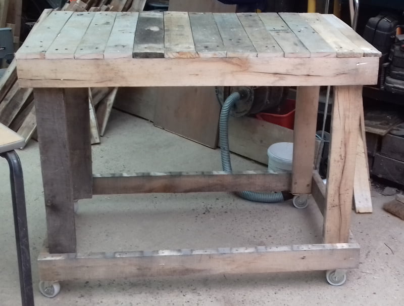 the workbench now has its top fitted