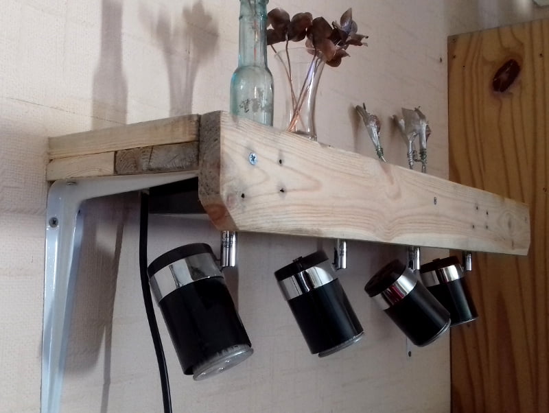 Workbench Lighting Surrounds using Pallet Wood